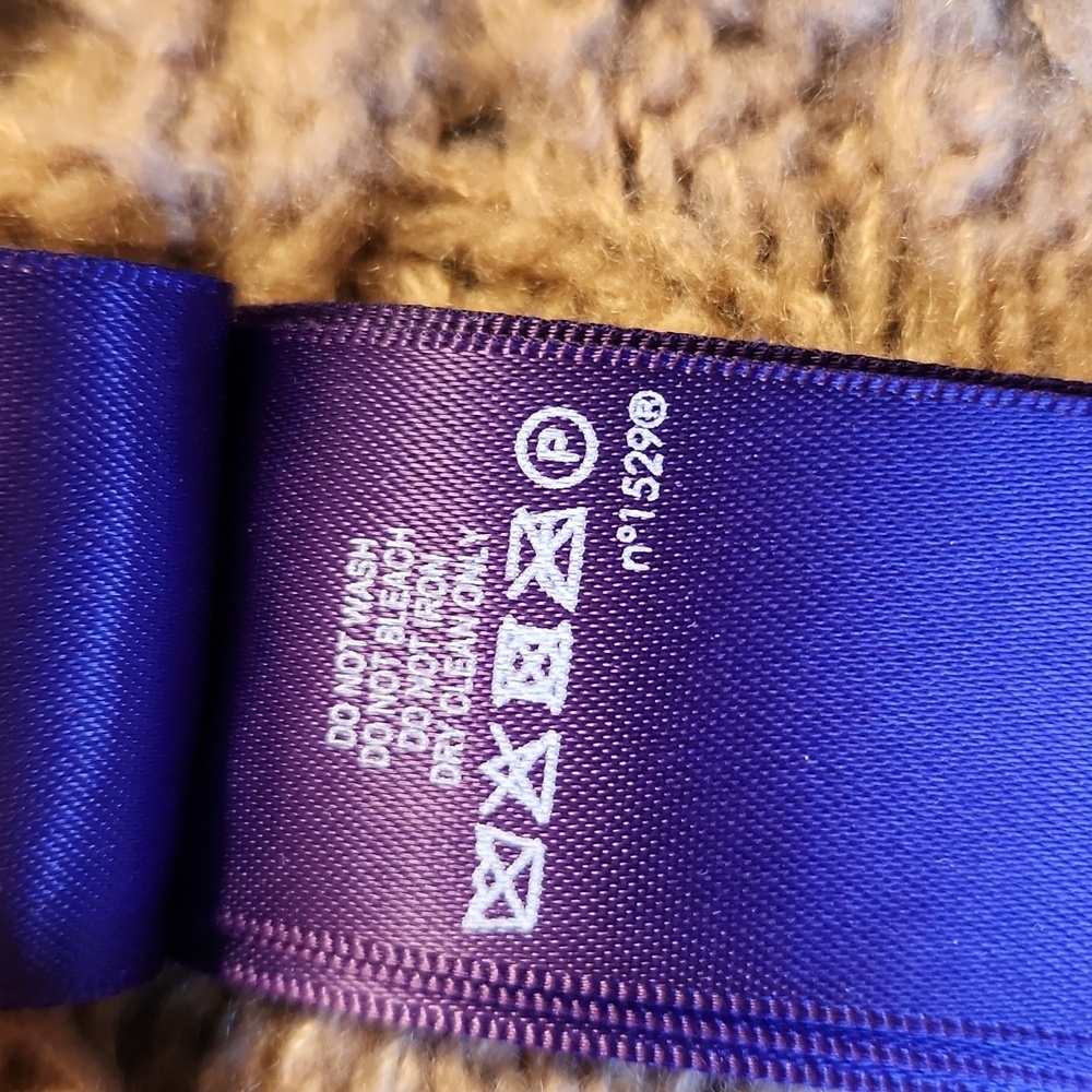 Ralph Lauren Collection Purple Label  Cable Knit Cashmere/silk Sweater L - Picture 8 of 12